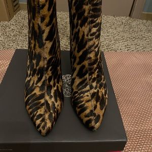 Vince Canute, Size 9M, Booties